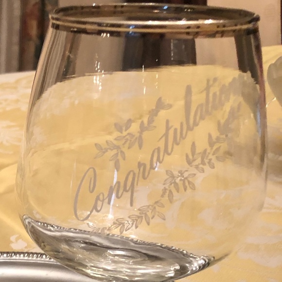Vintage 1970’s 2 congratulations glass goblets - Picture 2 of 3